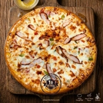 Smoked Chicken Pizza